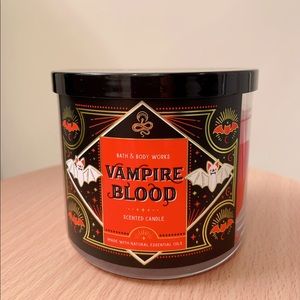 BBW Vampire Blood candle